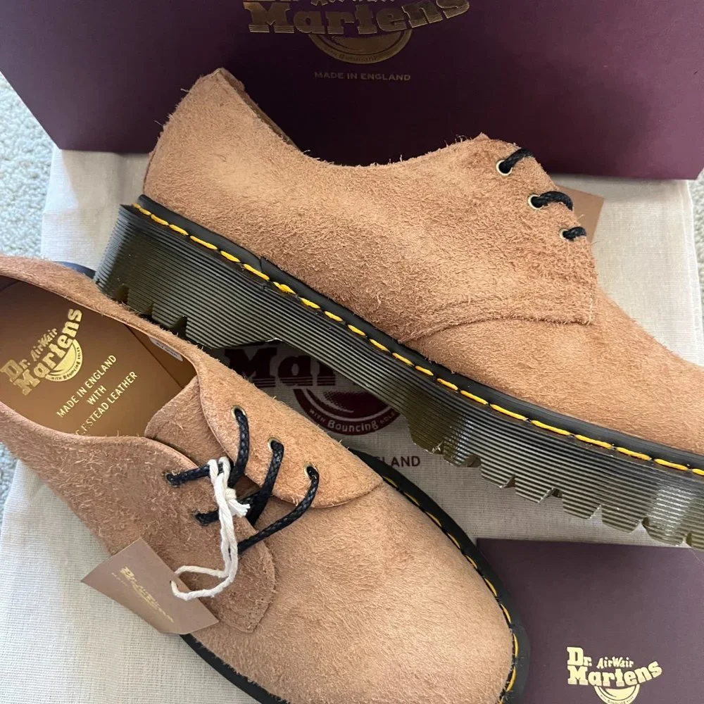 Made in ENGLAND DR. MARTENS 1461 BEX OXFORD IN Sandy Tan Tufted Suede MSRP$275